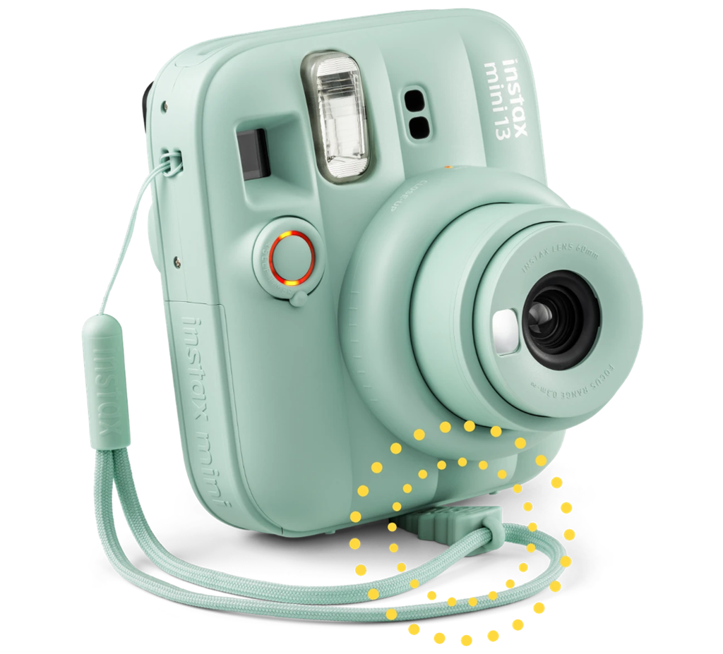 富士フイルム instax mini 13 インスタントカメラ チェキ ハンドストラップ取り付けイメージ ラグーングリーン