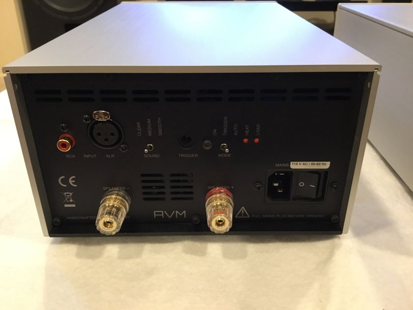 AVM Evolution  MA 3.2s Mono Power Amplifiers  In New Condition