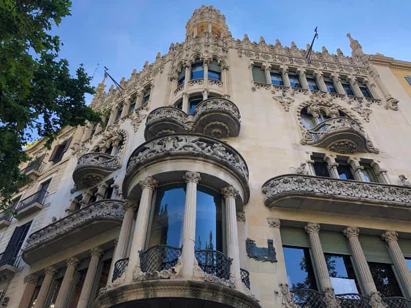 Barcelona's Architecture Observing Local-Guided Tour - photo 6