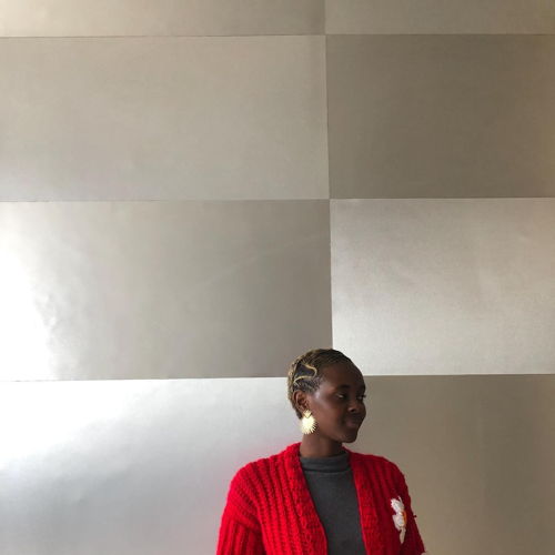 Cozy Daisy Delight: Chunky Crochet Cardigan with Puff Sleeves