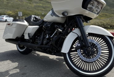2022 HARLEY-DAVIDSON ROAD GLIDE SPECIAL motorcycle for rent near Los Angeles, CA