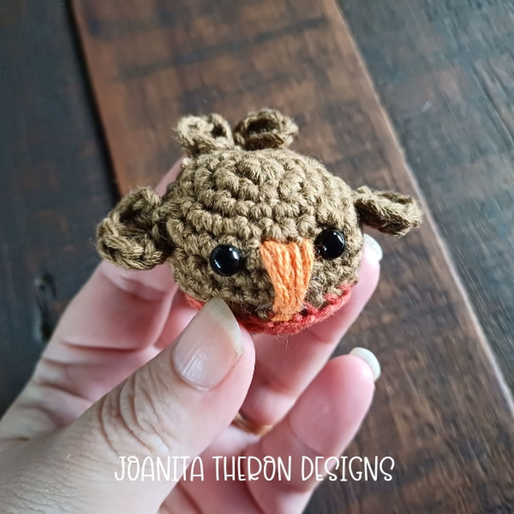Little Crochet Red Breasted Robin
