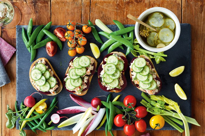 Tartines danoises au saumon et à l’aneth (smørrebrød)