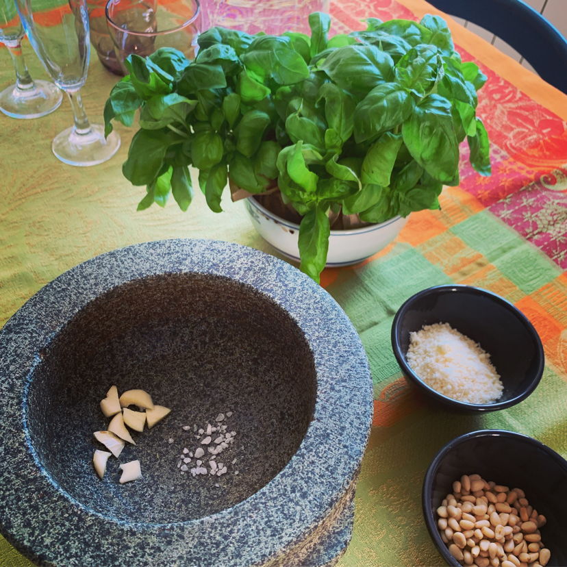 Cooking classes Riomaggiore: Learn and taste: lesson in pesto and trofie in Cinque Terre
