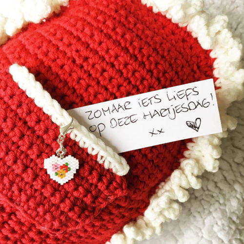 Crochet Heart Pillow pattern