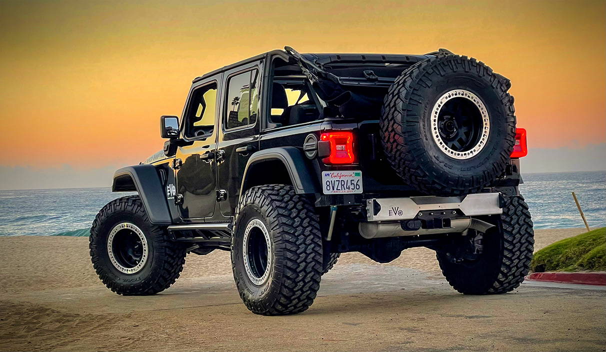 Jeep Wrangler Heavy Duty Spare Tire Carrier - JL JLU & JK - For 35, 37, 38  inch tires | EVO Manufacturing