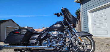 2017 HARLEY-DAVIDSON FLHXS STREET GLIDE SPECIAL "BLACK DENIM" motorcycle for rent near Millbrae, CA