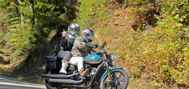 2022 KAWASAKI VULCAN 900 CUSTOM motorcycle for rent near Orlando, FL