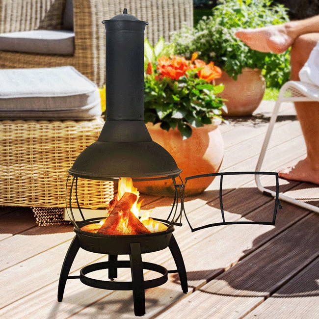 Outdoor Chimenea Fireplace With Sturdy Iron Legs
