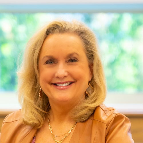 Leslie  Hoban