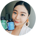 Beautiful lady reviewing the best eye supplements