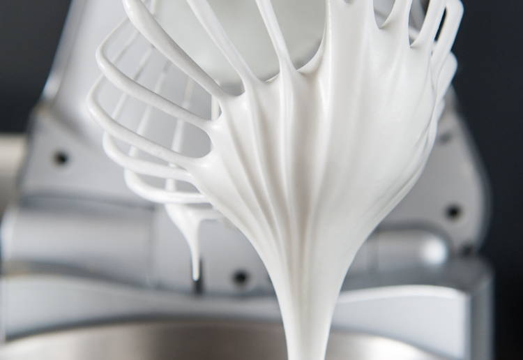 メレンゲ固まらない