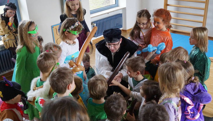 alleszauberei luftballons kindergruppe