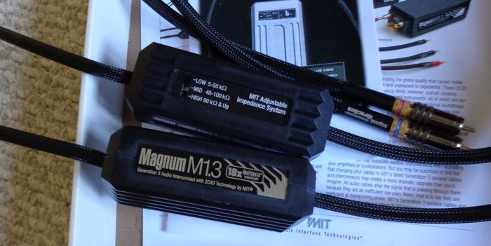 MIT Cables MAGNUM M1.3 Interconnects with RCAs