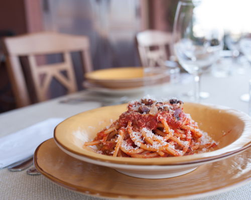 Cooking classes Bologna: Amatriciana, the queen of Rome