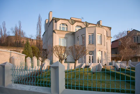 Prague: Private Cubism & Art Nouveau Walking Tour
