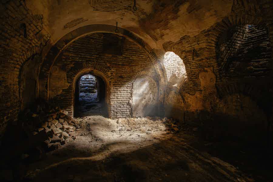 Late-Night Underground Vaults Terror Tour - photo 1