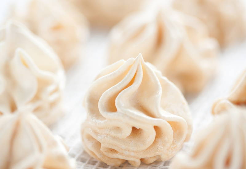 メレンゲ固まらない