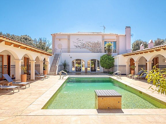  Mahón
- Finca de estilo clásico mediterráneo a la venta con piscina, Ciutadella, Menorca