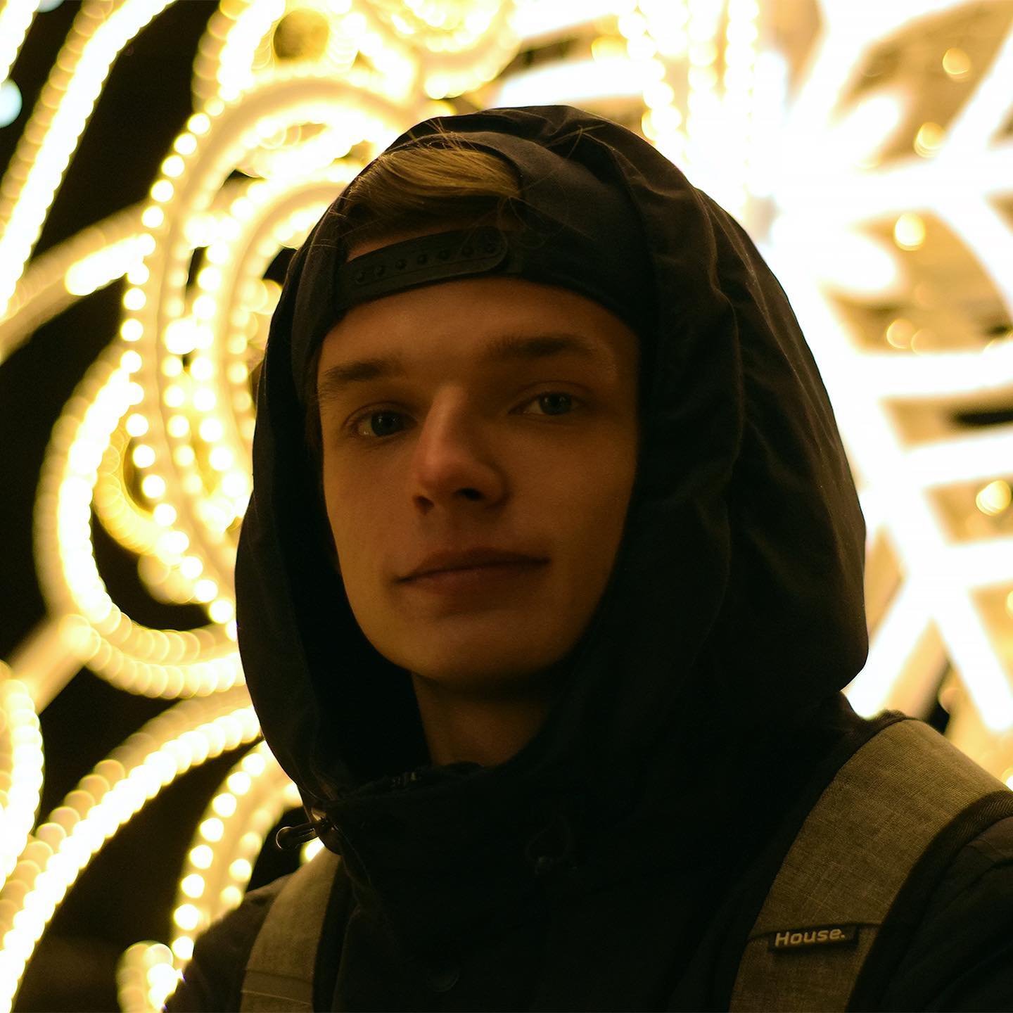 Ivan Selikhov avatar