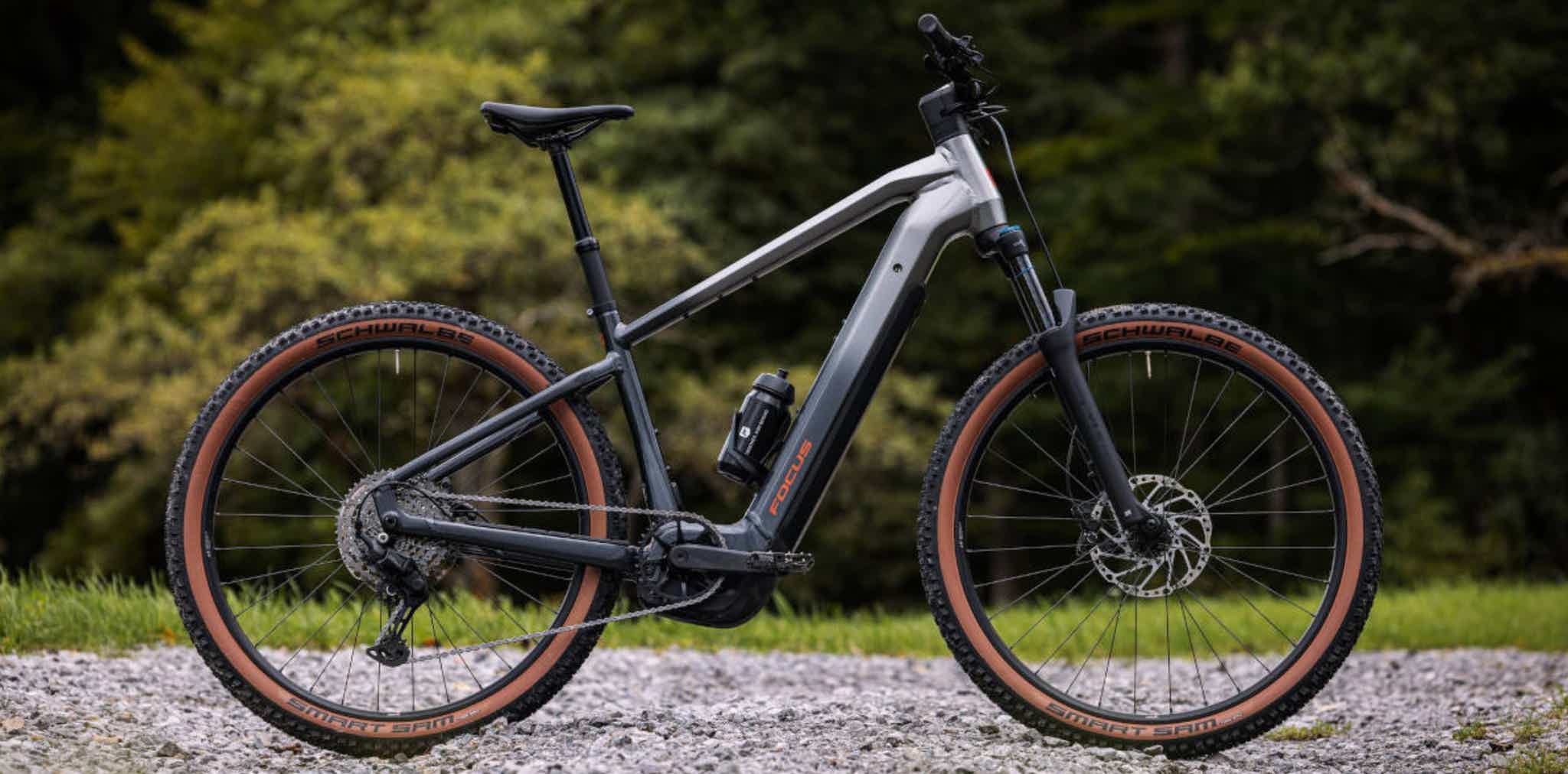 bicicleta eléctrica de montaña pinarello doble suspension