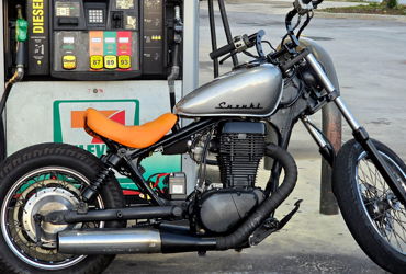 2009 SUZUKI S40K9 LS650 BOULEVARD S40 motorcycle for rent near St. Petersburg, FL
