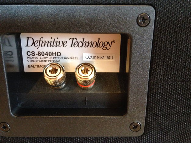 Definitive technology  Cs-8040