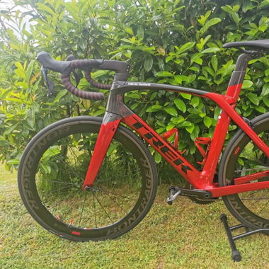 Trek Madone SLR Gen 6 (Aero)