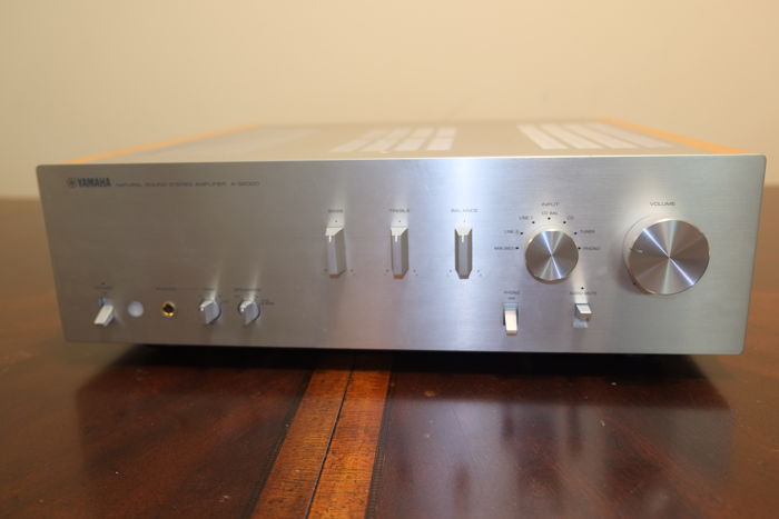 **Good Deal: Yamaha A-S2000 Integrated Amplifier (Silve...