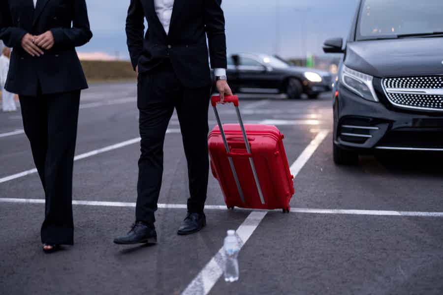 Prague Airport Private Departure Transfer - photo 2