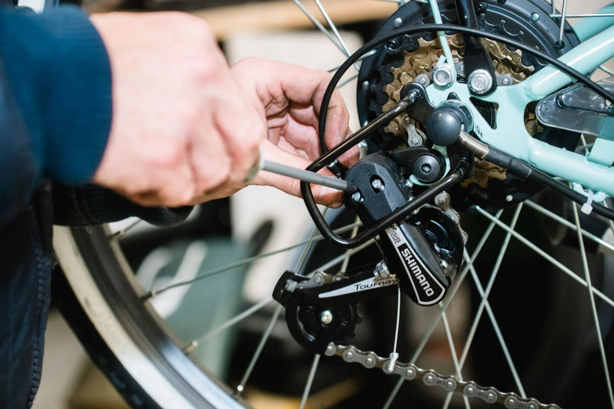 Debrider un Velo Electrique Complete Guide Upway Upway