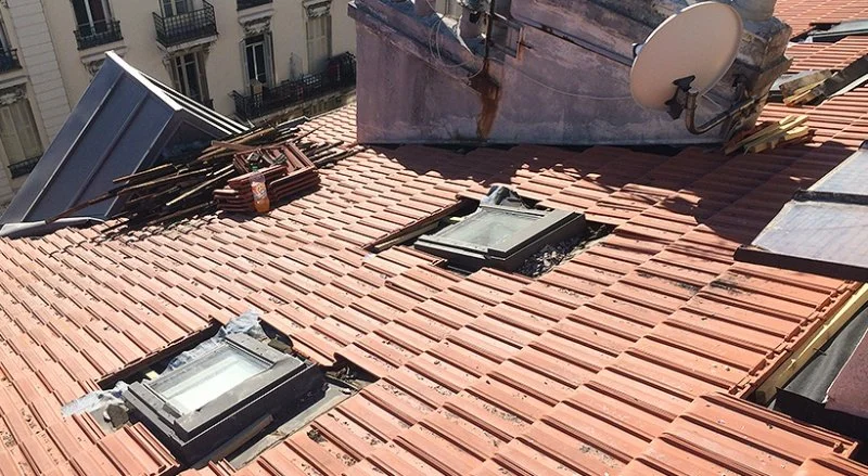 Rénovation de la couverture en tuiles de Marseille d’un bâtiment à Nice – Clemenceau — photo 15 sur 18 — CEG TOITURE
