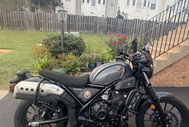 2023 HONDA SCL500 motorcycle for rent near Dumfries, VA