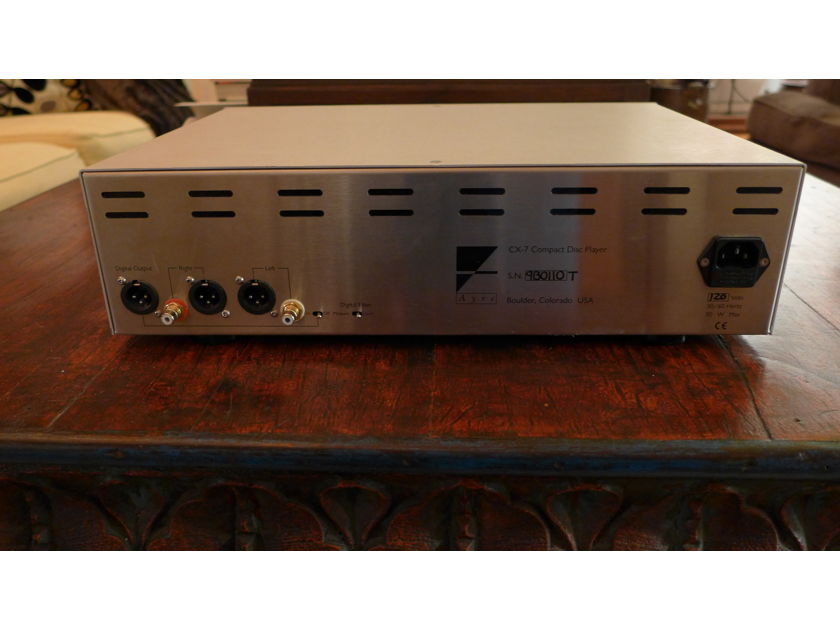 Ayre Acoustics CX7 CD Player