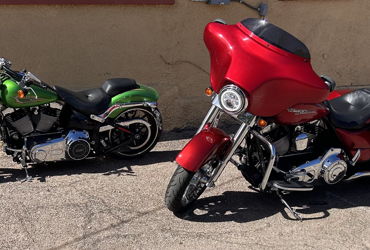 2012 HARLEY-DAVIDSON FLHX STREET GLIDE (LUX COLORS) motorcycle for rent near Tucson, AZ
