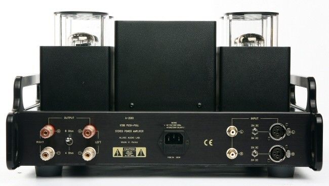 High Quality input and output RCA and XLR