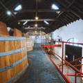 Cuves de fermentation Washbacks de la distillerie Glengyle sur la péninsule de Kintyre dans la région de Campbeltown en Ecosse