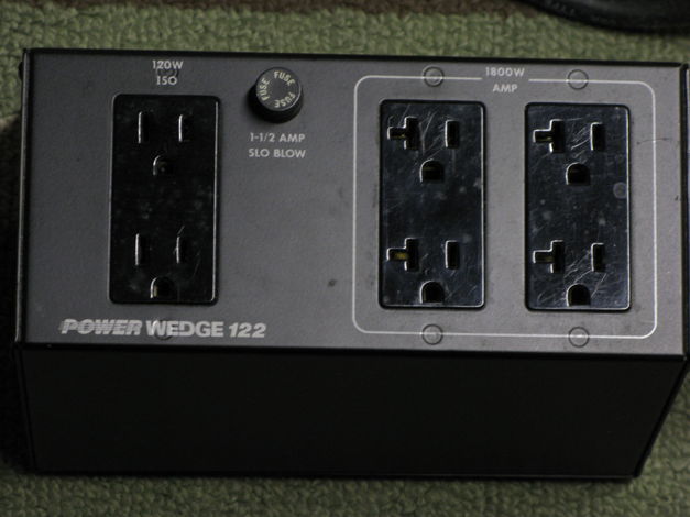 API Audio power wedge 122 AC power conditioner