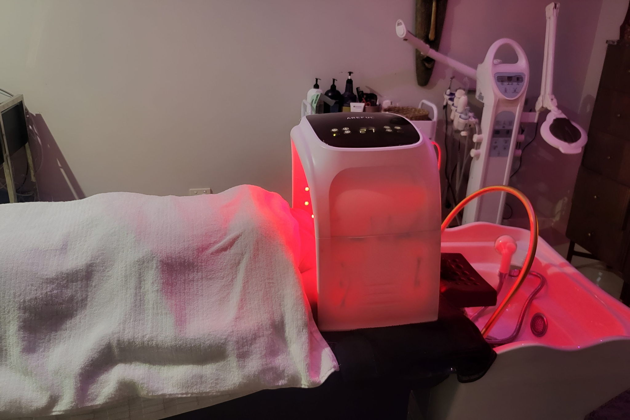 L&J Facial and Head Spa $10 Voucher - New Beith - Image 12