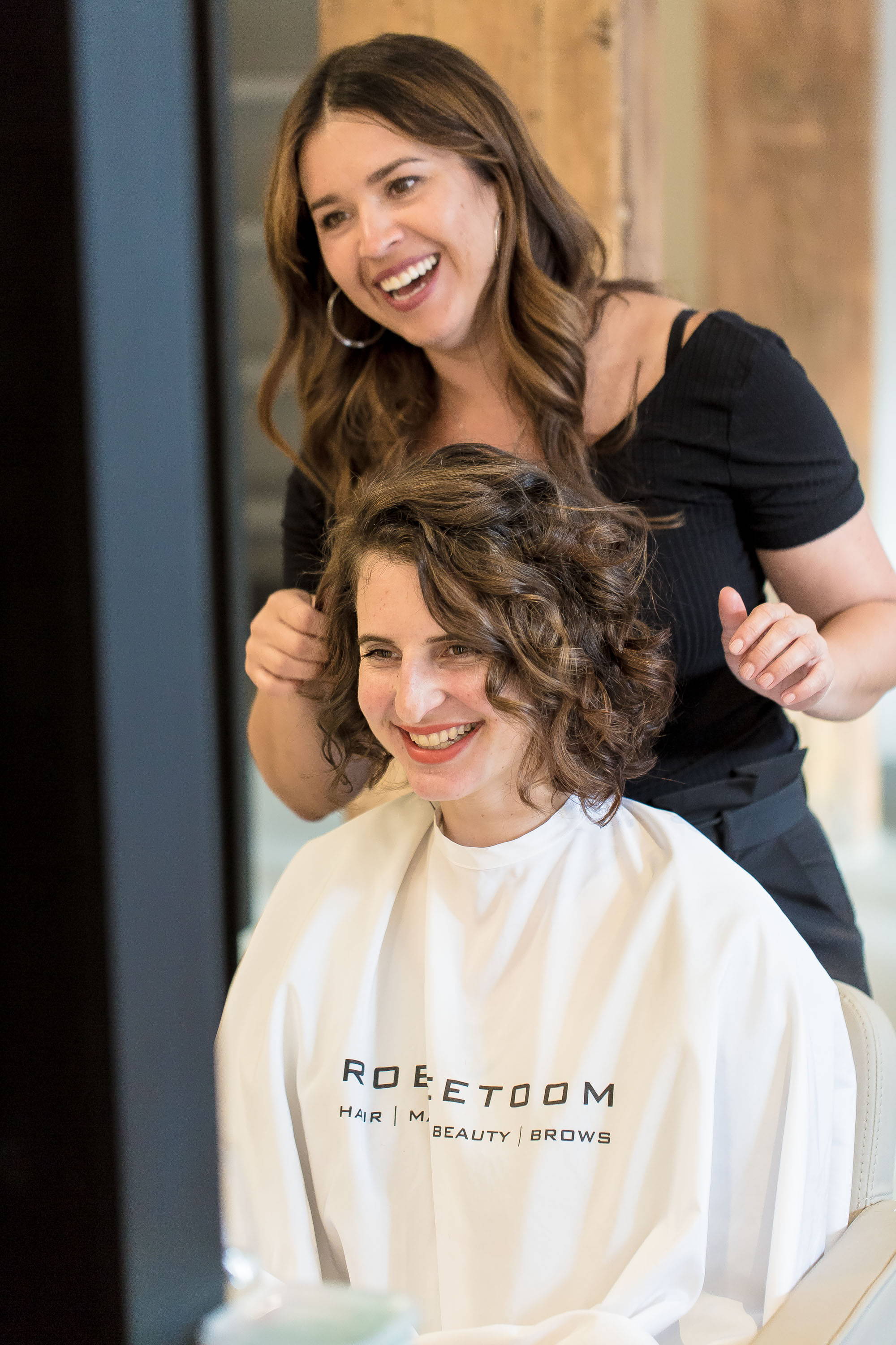 A curly haired makeover at Rob Peetoom
