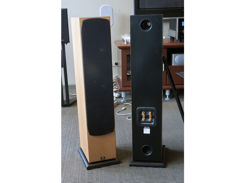 Monitor Audio Silver S8 Floorstanding Speakers