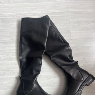 Stiefel schwarz
