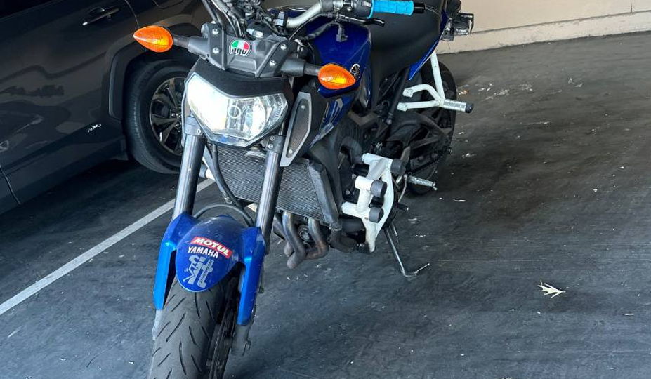 YAMAHA FZ09 for rent near Anaheim , CA Riders Share