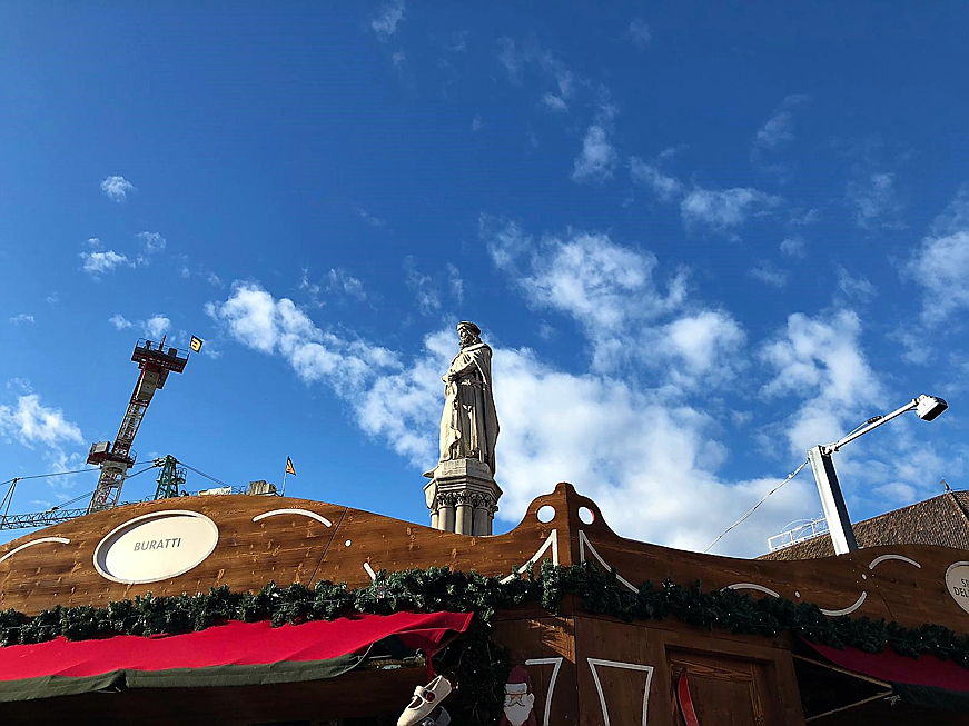  Bolzano
- Weihnachtsmarkt Bozen