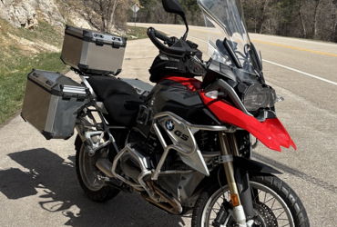 2015 BMW R 1200 GS motorcycle for rent near Whitewood, SD