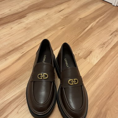 Braune Schuhe