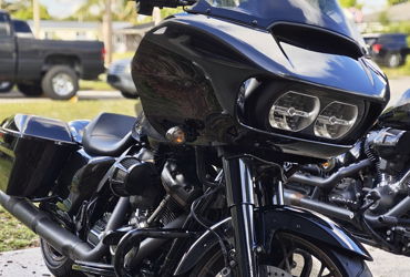 2022 HARLEY-DAVIDSON ROAD GLIDE ST motorcycle for rent near Hollywood, FL