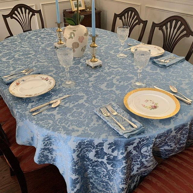 oval miranda damask tablecloth