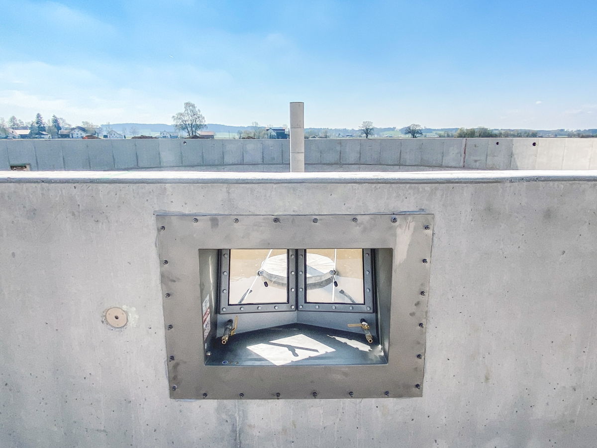 Blick in eine Biogasanlage über Panorama-Schaugläser