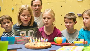 kletterzentrum neoliet geburtstagskuchen und kinder kopie